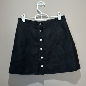 H&M suede black mini skirt size 4